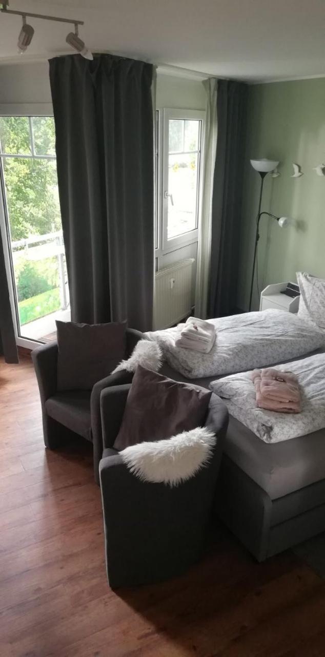 Ferienwohnung Am Kurpark Bad Klosterlausnitz Eksteriør billede